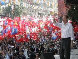 AK Parti tarihe geçti...